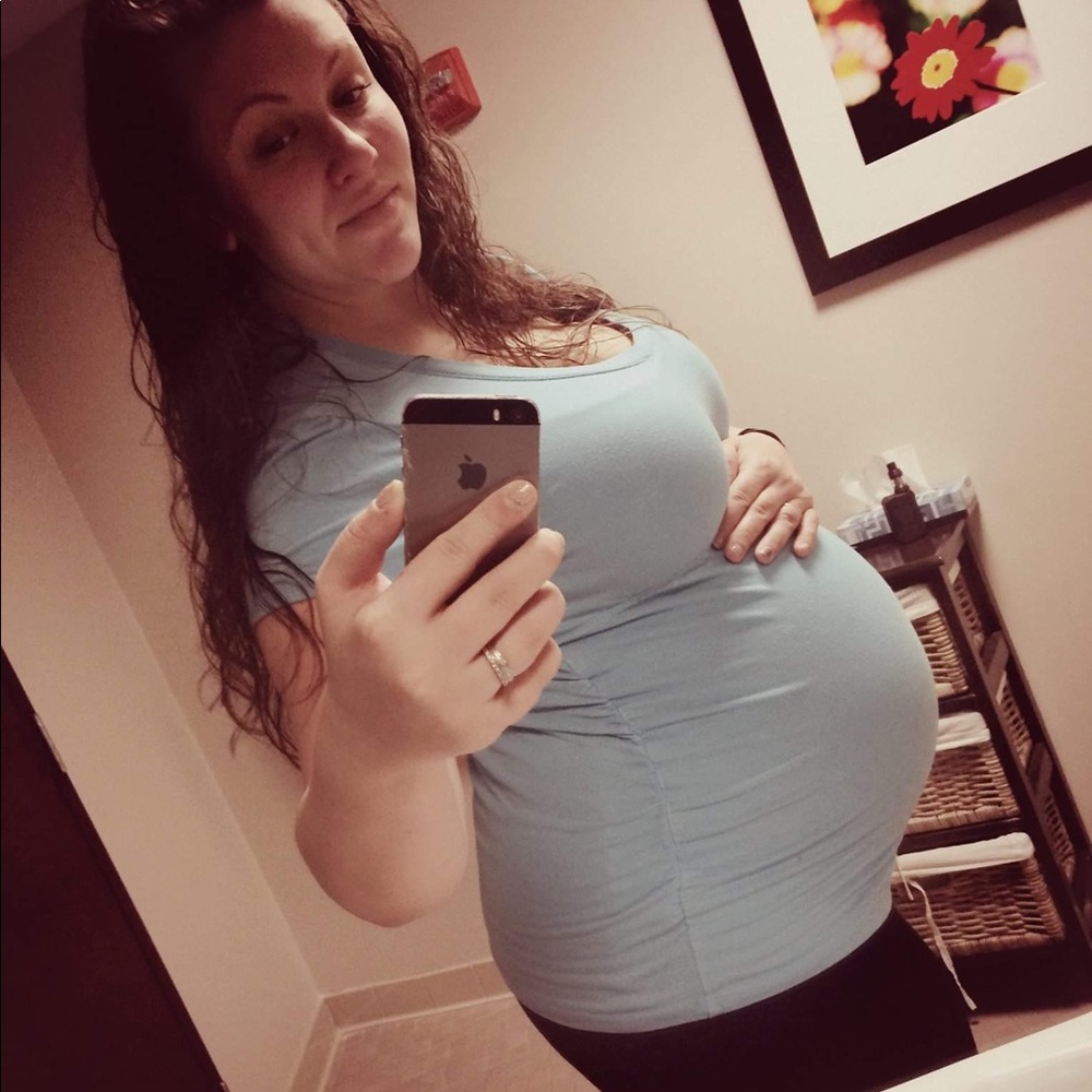 Blue Ruched Maternity Top🤰🏻🖤